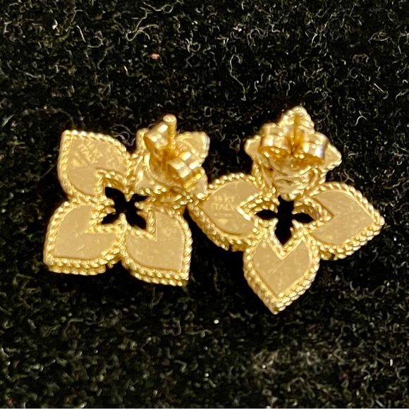 Roberto Coin 18K Yellow Gold Venetian Princess Diamond Stud Earrings Like New - Picture 7 of 8